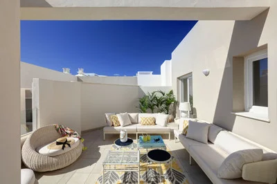 Nueva Andalucía residences · Image 15